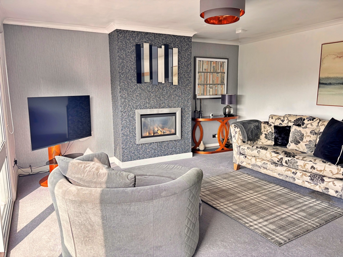 10 Holroyd Road
